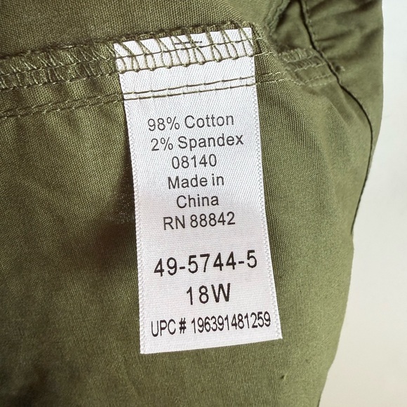 Roamans‎ Womens Cargo Shorts Army Green Size 18W Spring Summer Casual NWOT - Picture 4 of 4